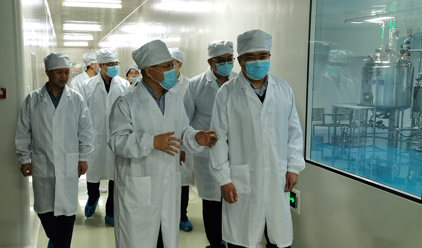 黑龍江省藥品監(jiān)督管理局副局長(zhǎng)王曉剛一行蒞臨友搏藥業(yè)進(jìn)行檢查指導(dǎo)